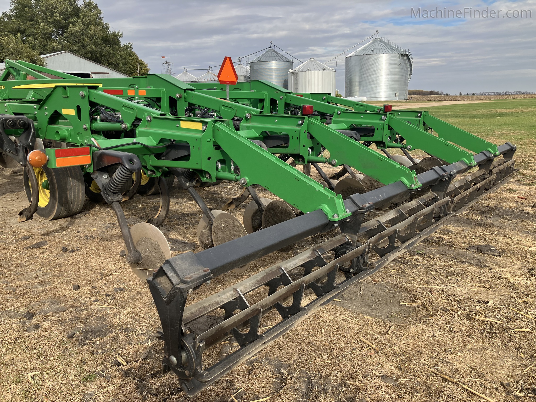 2015 John Deere 2730 | Rippers | MachineFinder
