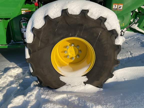 Used 2025 John Deere S7 800 Combines at Horizon Ag & Turf in Westlock, AB - Photo12