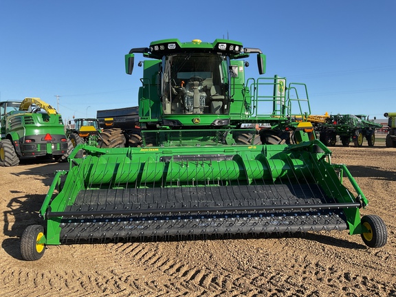 Used 2025 John Deere S7 800 Combines at Horizon Ag & Turf in Westlock, AB - Photo9