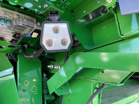 Used 2025 John Deere S7 800 Combines at Horizon Ag & Turf in Westlock, AB - Photo19