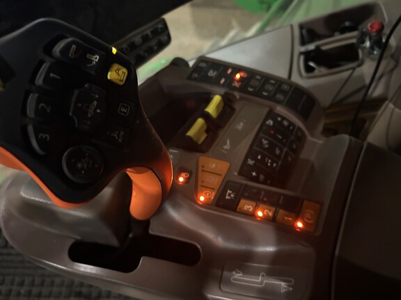 2023 John Deere S760 (13th thumbnail)