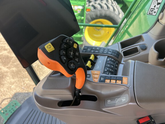 2023 John Deere S760 (17th thumbnail)