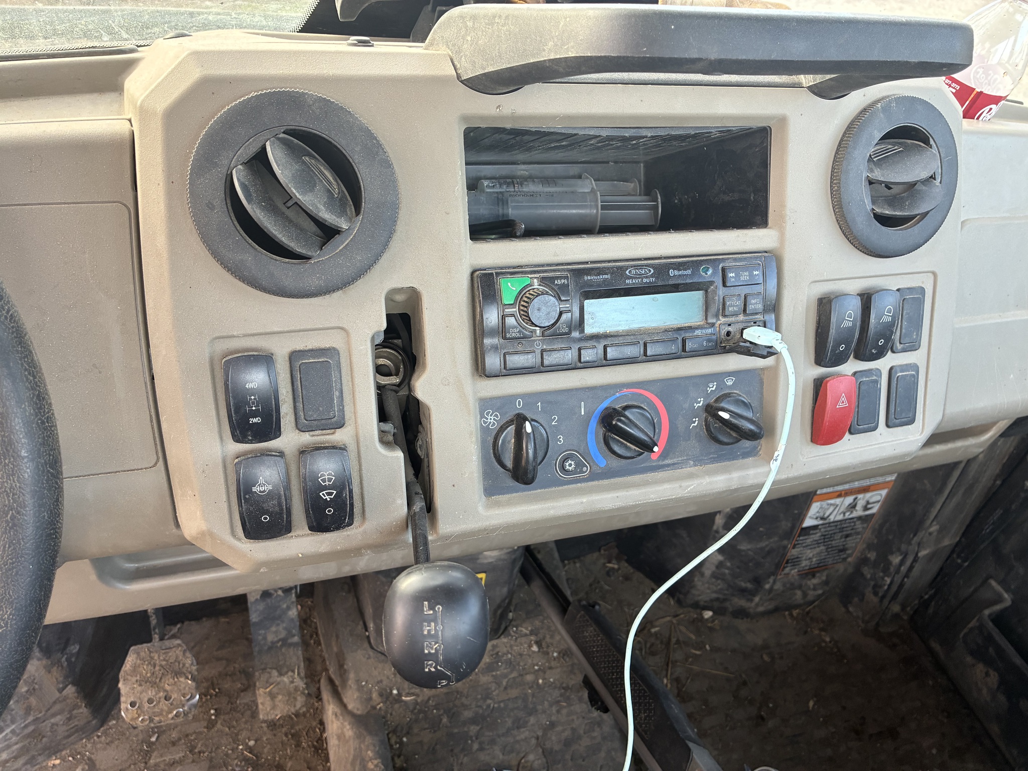 2023 John Deere XUV 835R Image 12