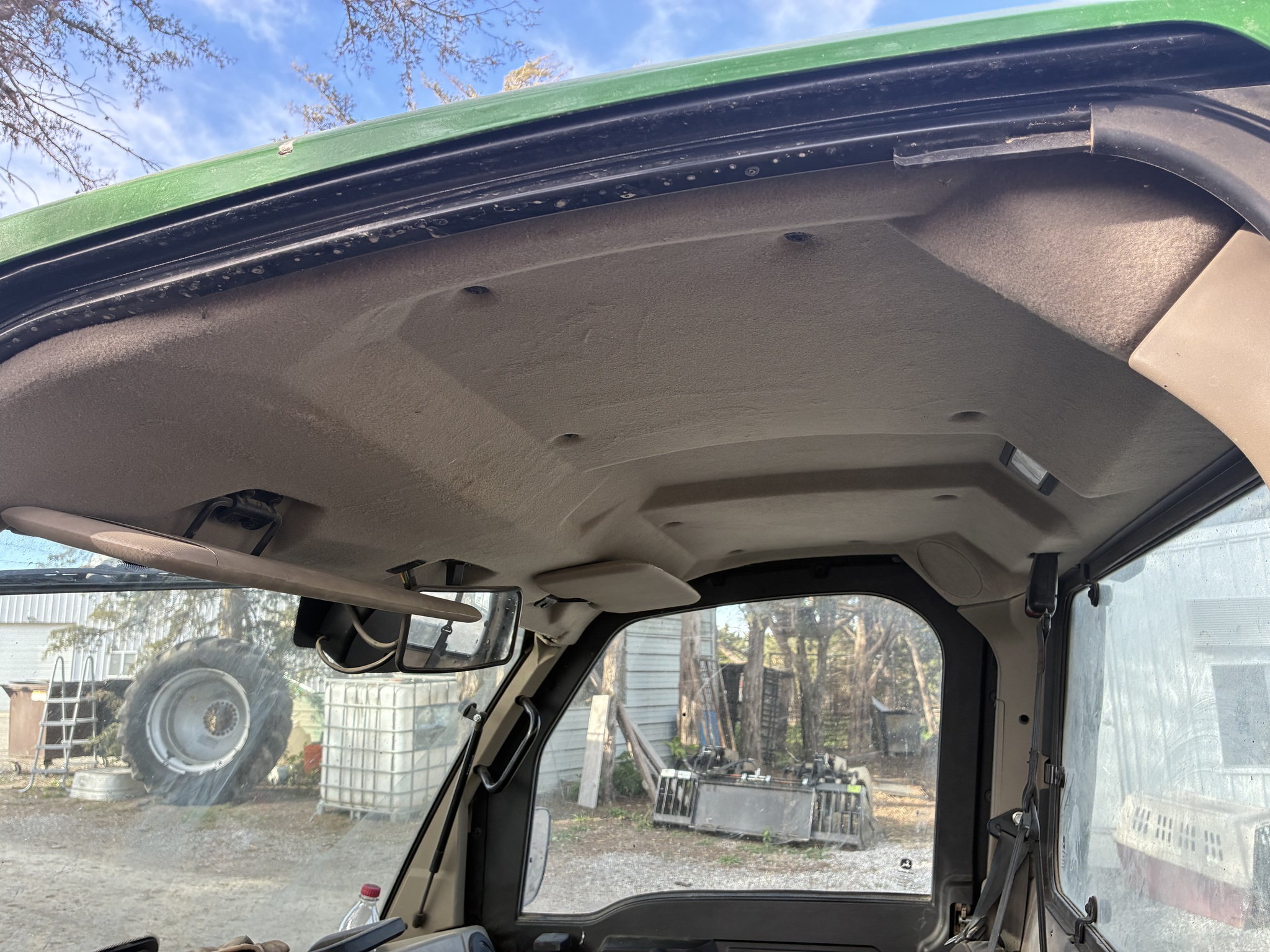 2023 John Deere XUV 835R Image 15