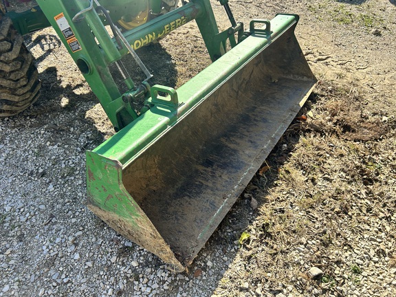 Photo of 2015 John Deere 4066R