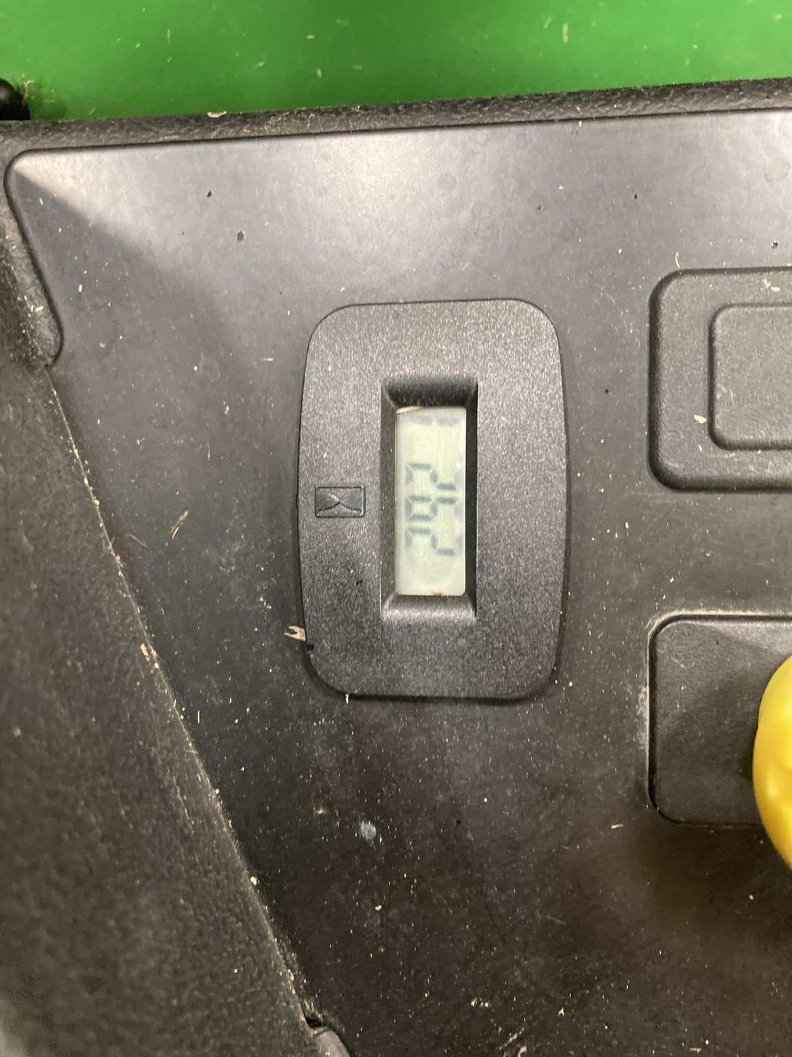 2011 John Deere Z225 Image 5