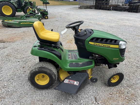2014 John Deere D105