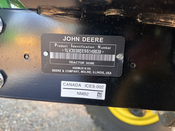 2025 John Deere 3038E - Photo39