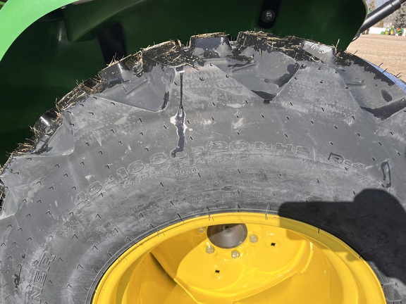 2025 John Deere 3038E - Photo18