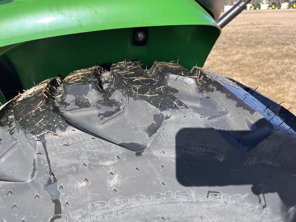 2025 John Deere 3038E - Photo19