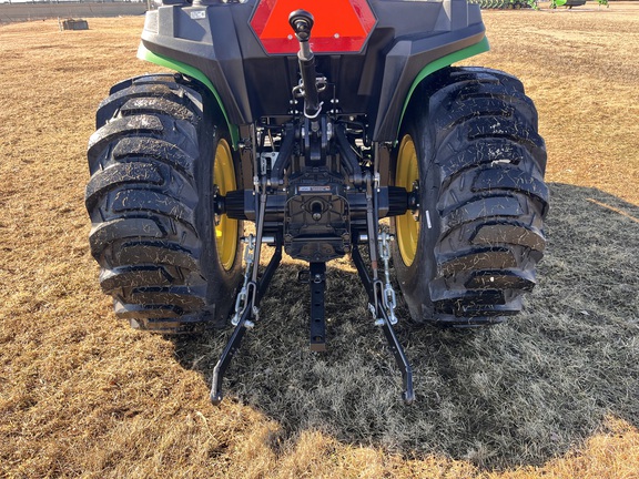 2025 John Deere 3038E - Photo23