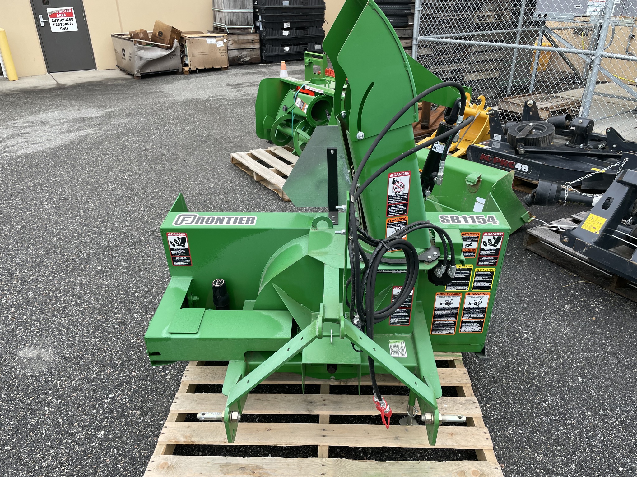 2022 Frontier SB1154 Image 3