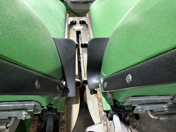 2021 John Deere C12R - Photo10