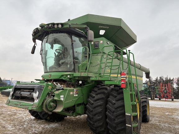 2024 John Deere S790 (2nd thumbnail)