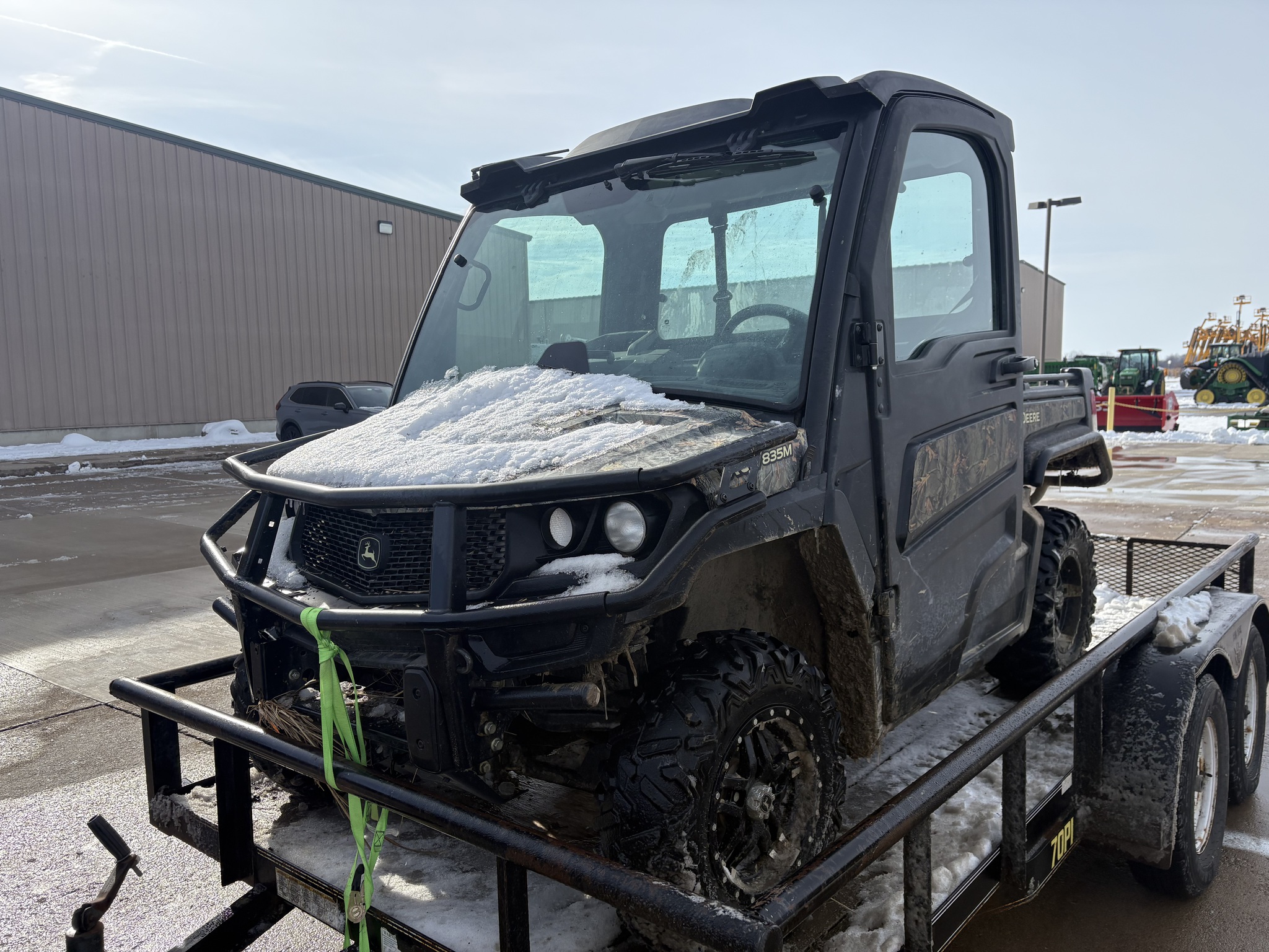 2020 John Deere XUV 835M Image 1