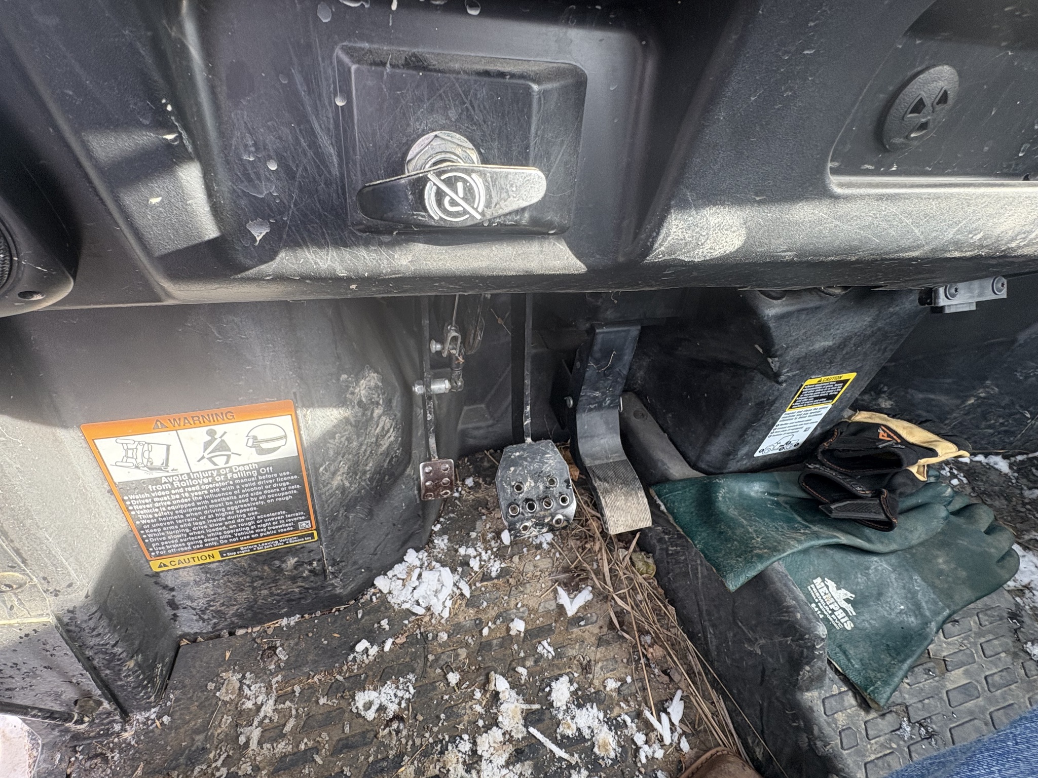 2020 John Deere XUV 835M Image 17