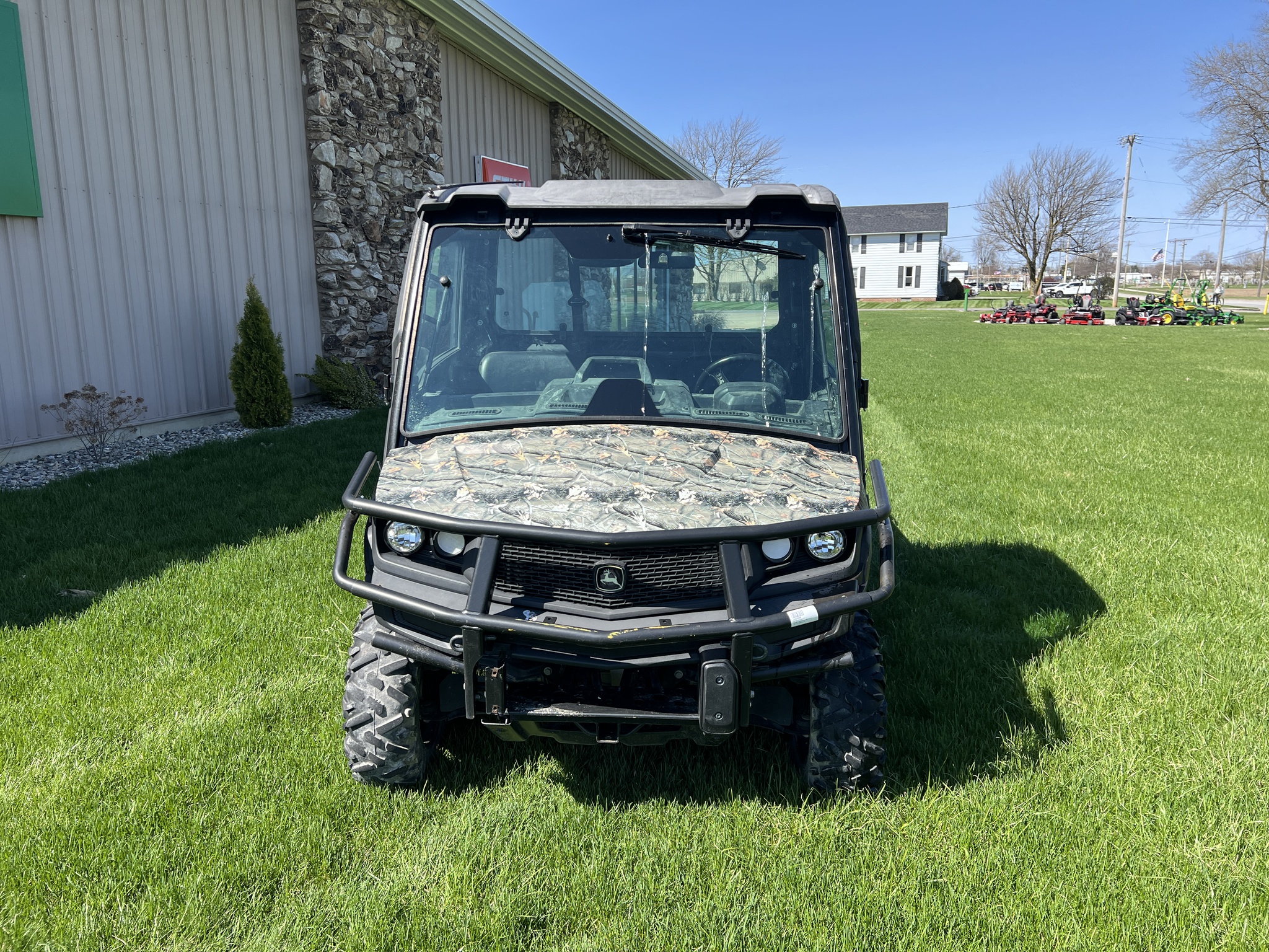 2020 John Deere XUV 835M Image 2