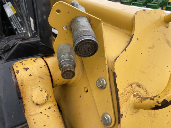 2002 John Deere 250 - Photo10