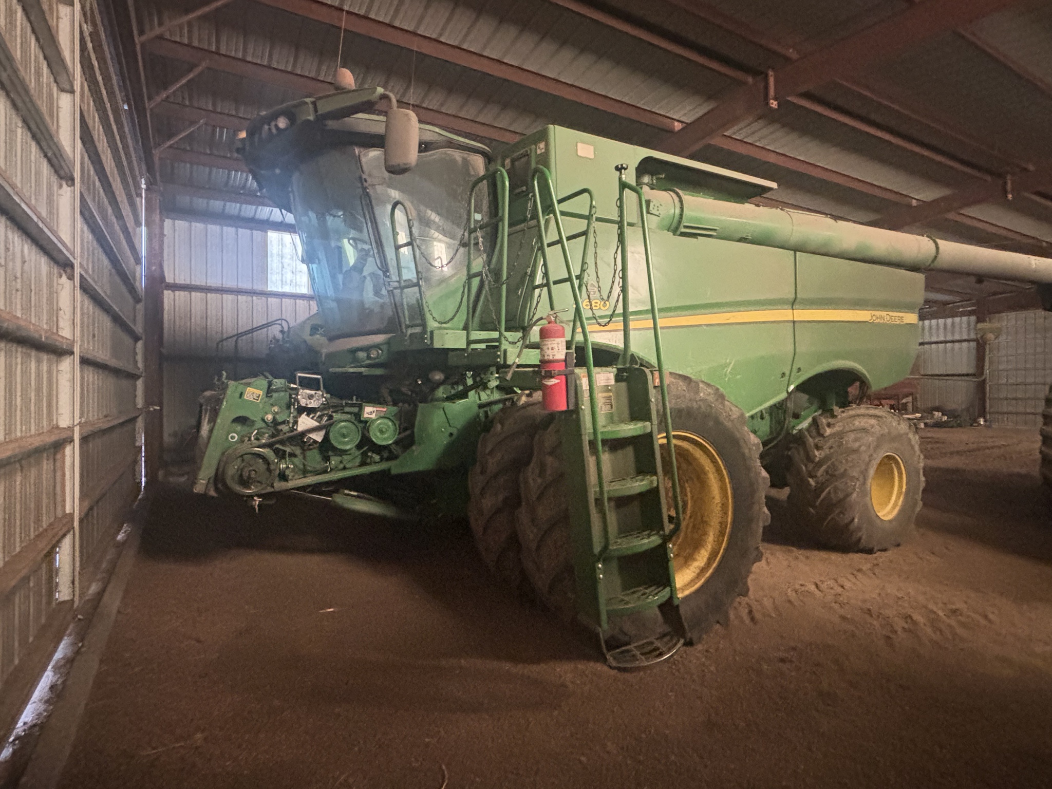 2012 John Deere S680 Image 1