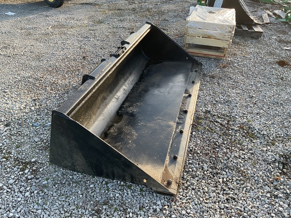 Photo of John Deere C84