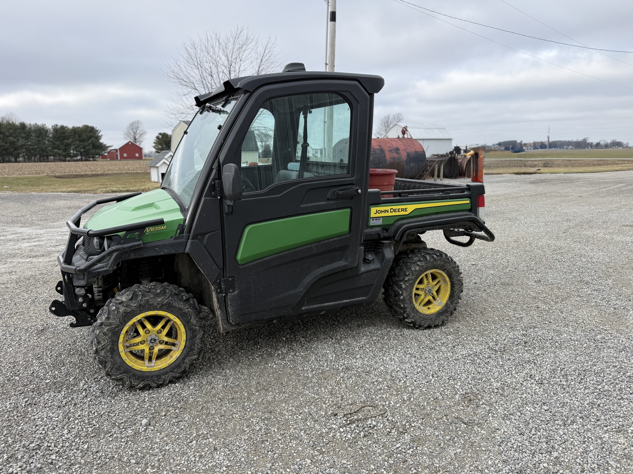 2023 John Deere XUV 835M Image 2