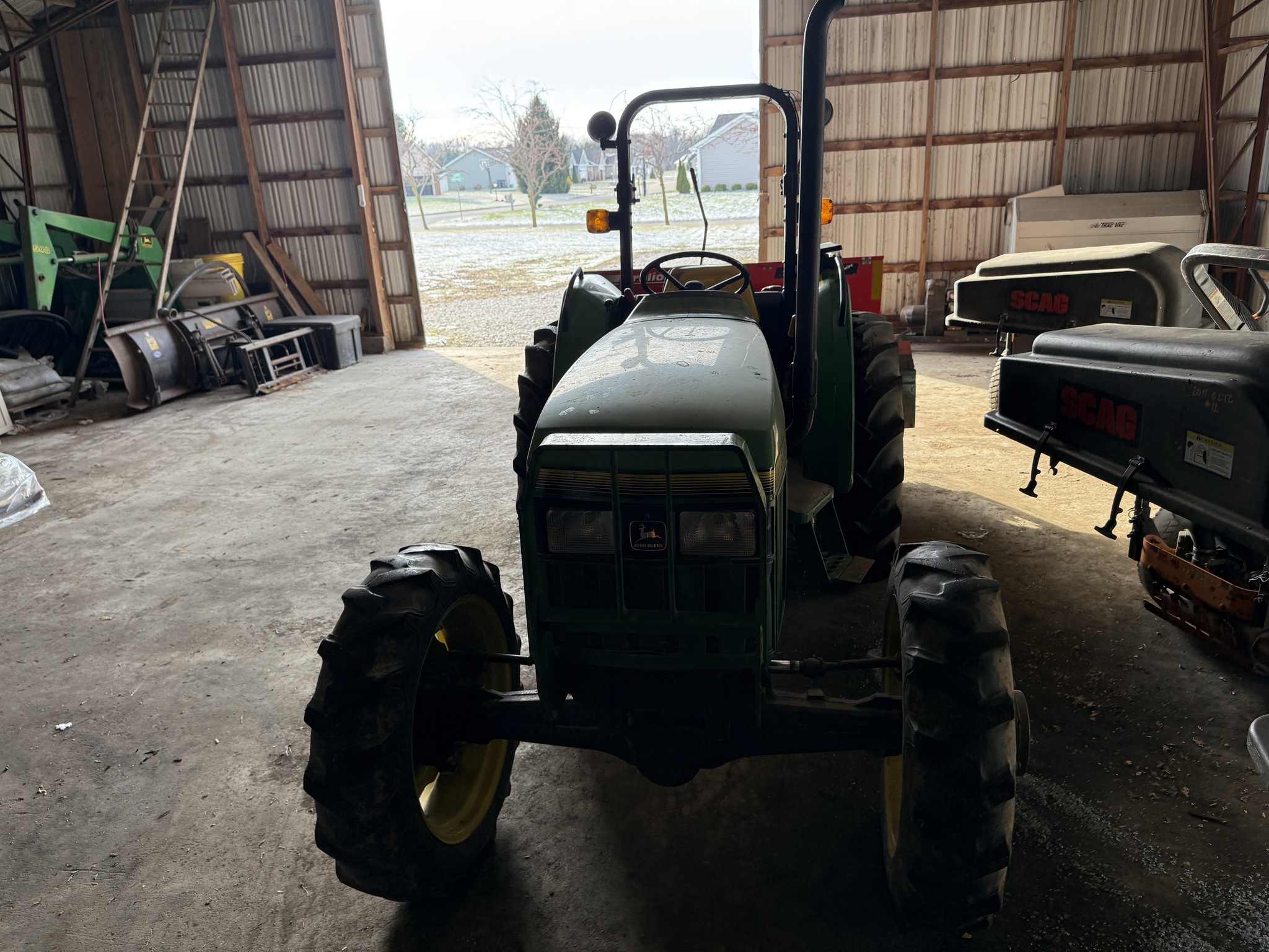 1993 John Deere 5200 Image 6