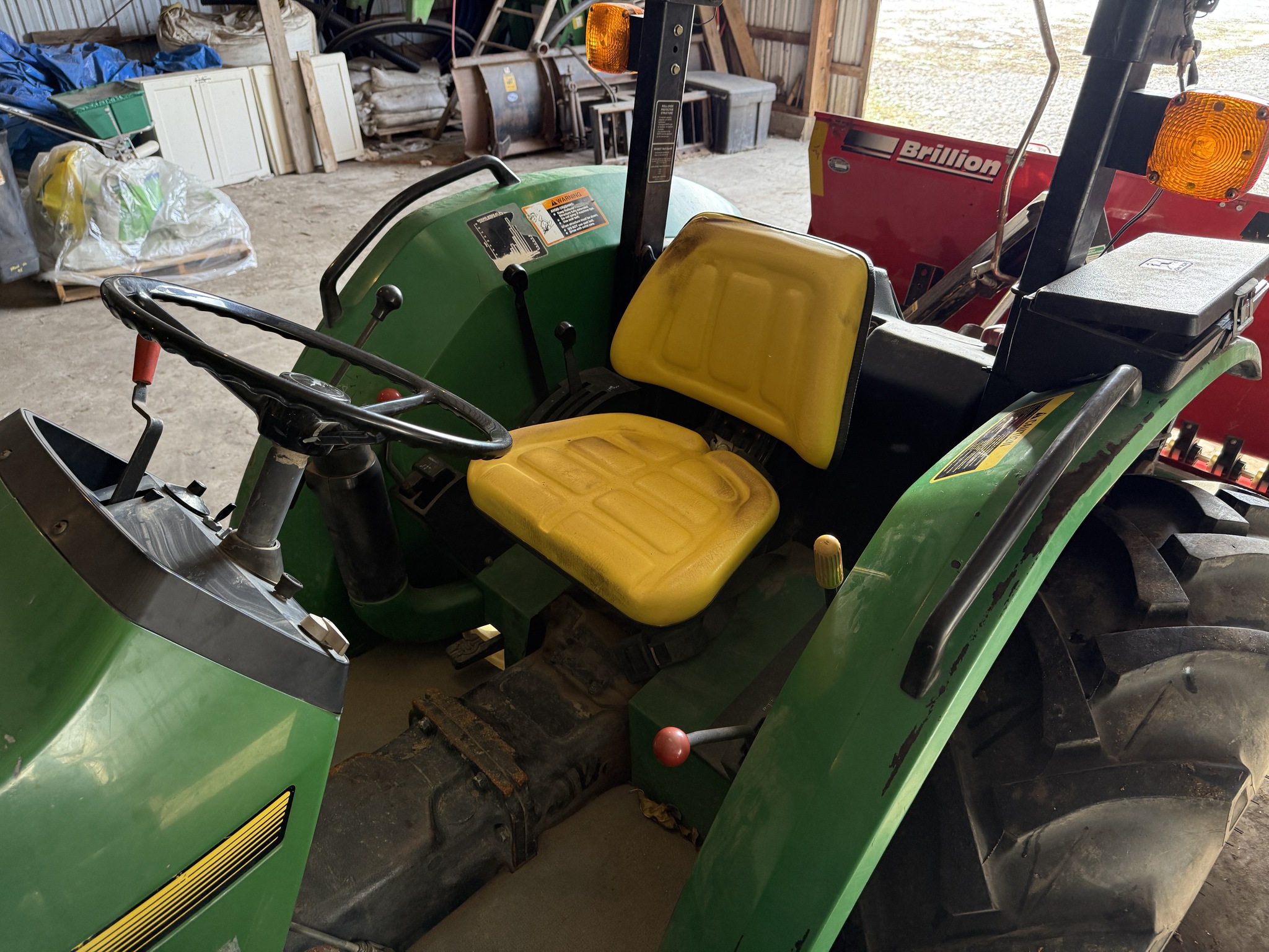 1993 John Deere 5200 Image 7