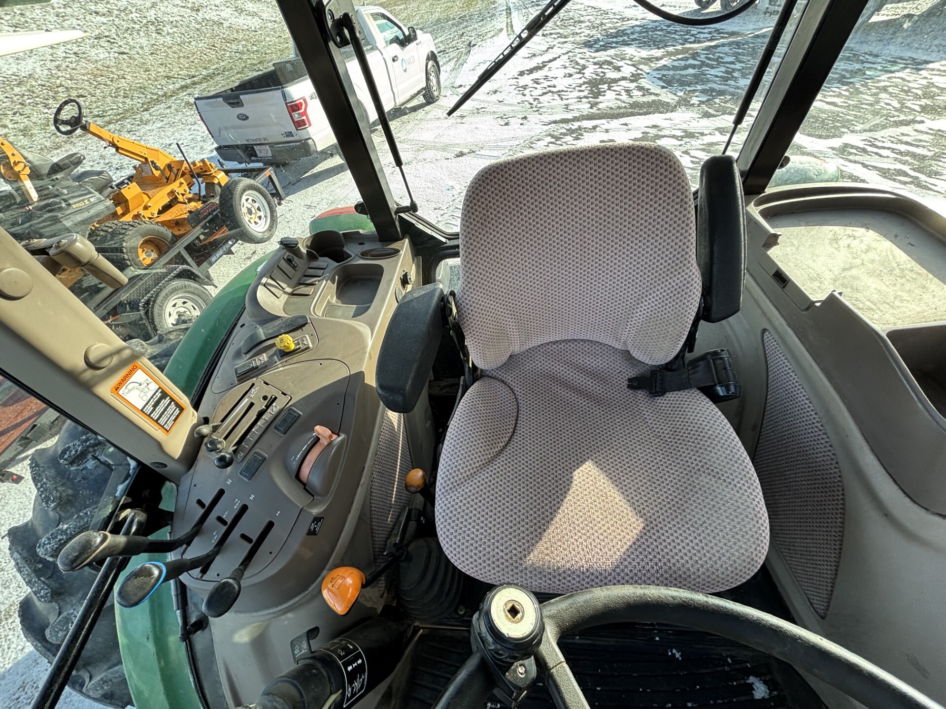 Used 2014 John Deere 5085E Utility Tractors at Koenig Equipment in Germantown, OH - PhotoXL9