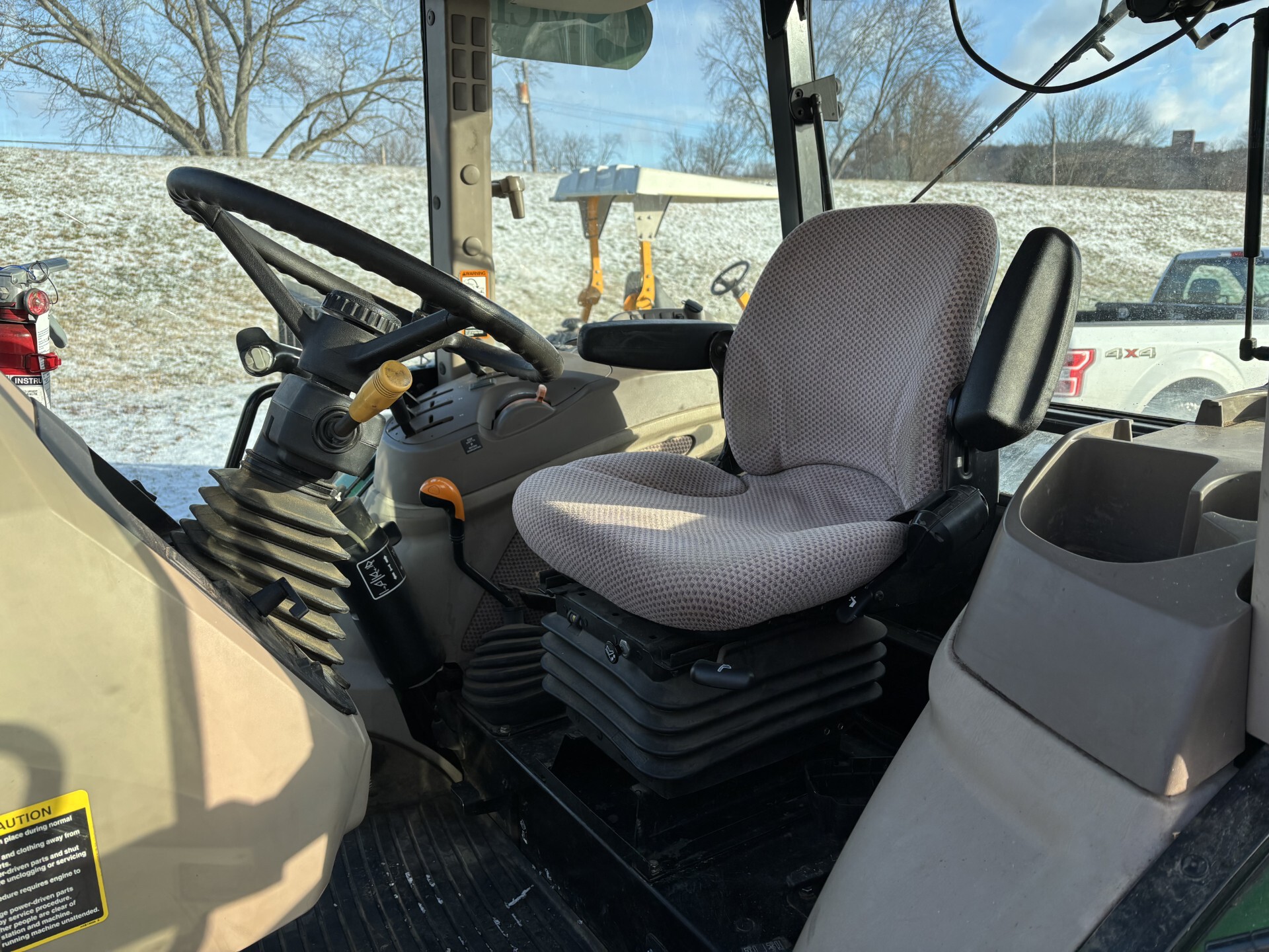 Used 2014 John Deere 5085E Utility Tractors at Koenig Equipment in Germantown, OH - PhotoXL7