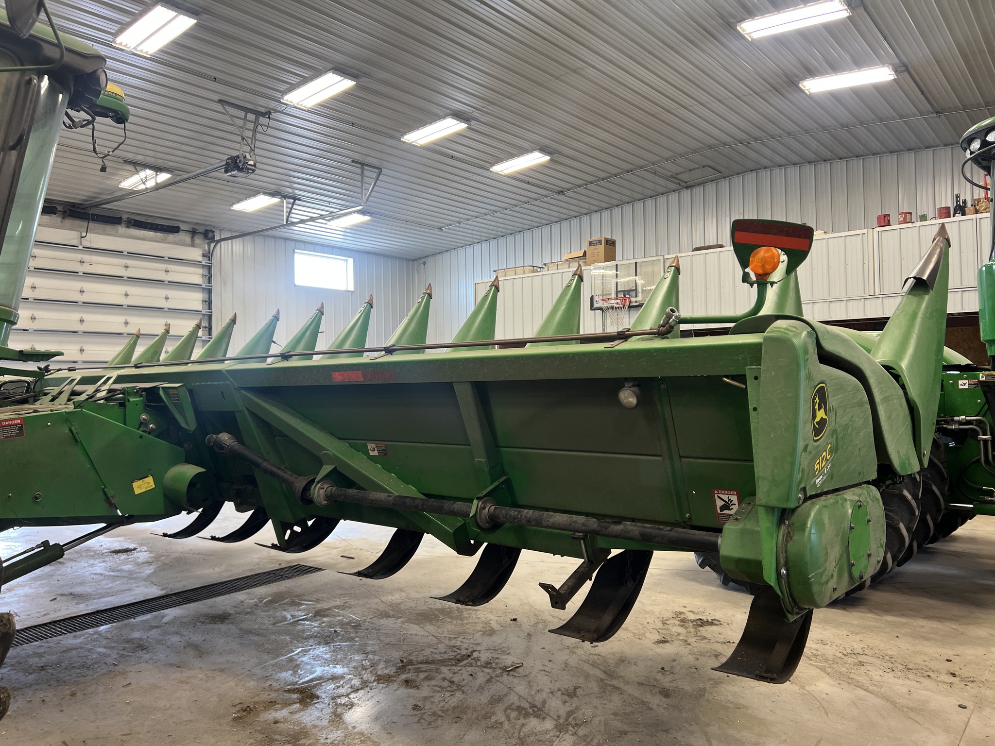 2008 John Deere 612C Image 8