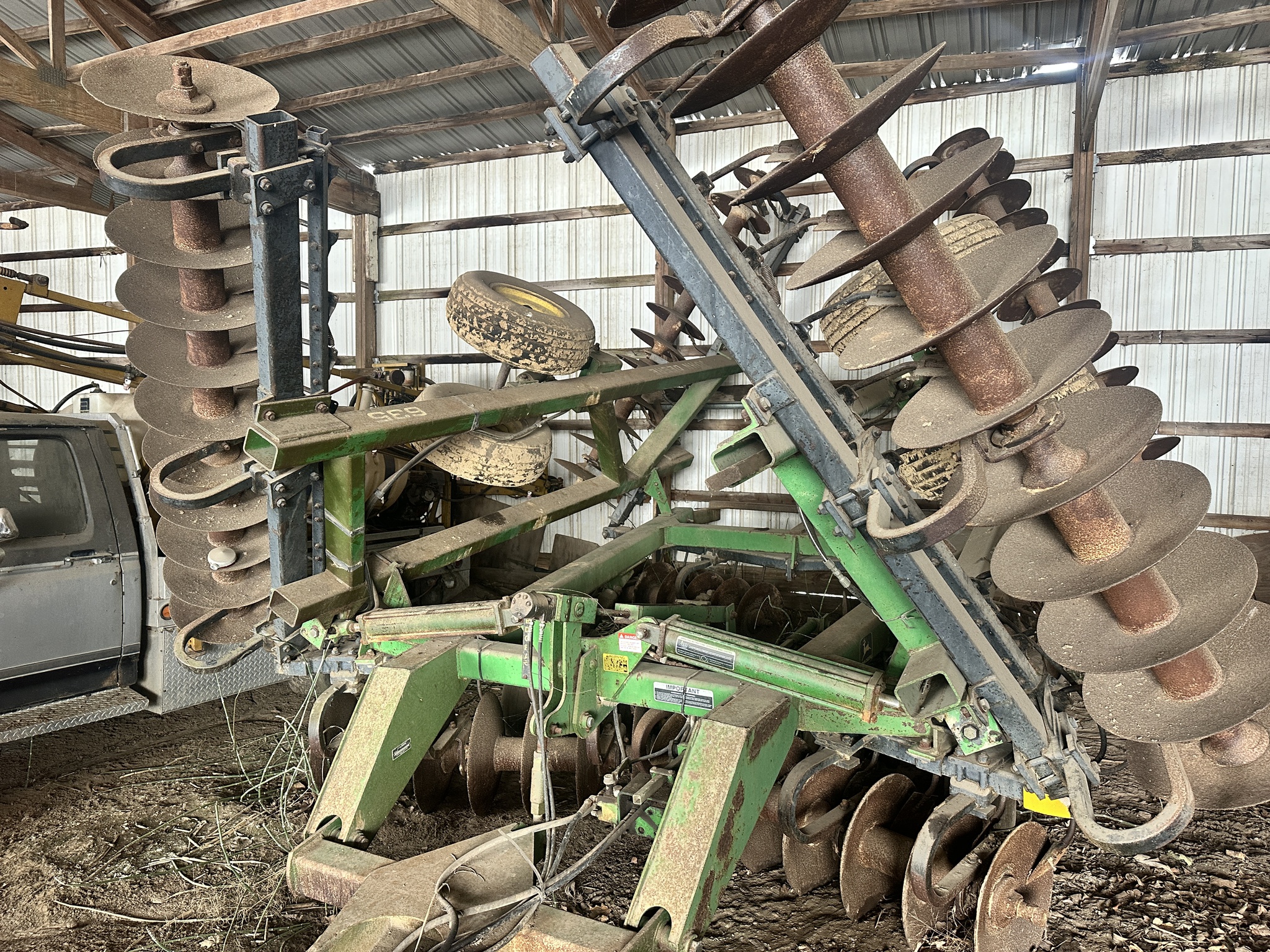 1989 John Deere 635 Image 2