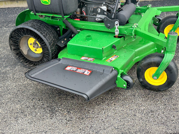 2023 John-Deere 661R