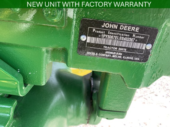 Photo of 2025 John Deere 5067E