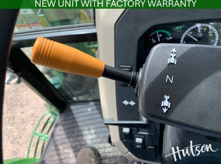 Photo of 2025 John Deere 5067E