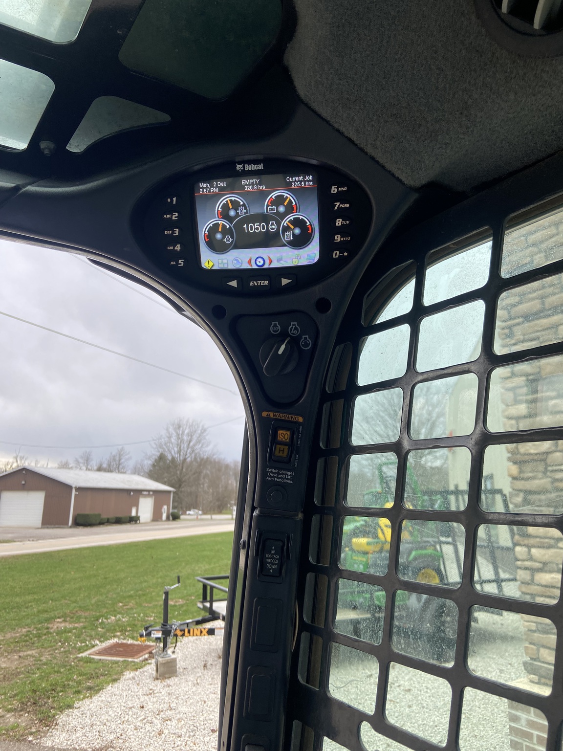 2019 Bobcat T870 Image 14