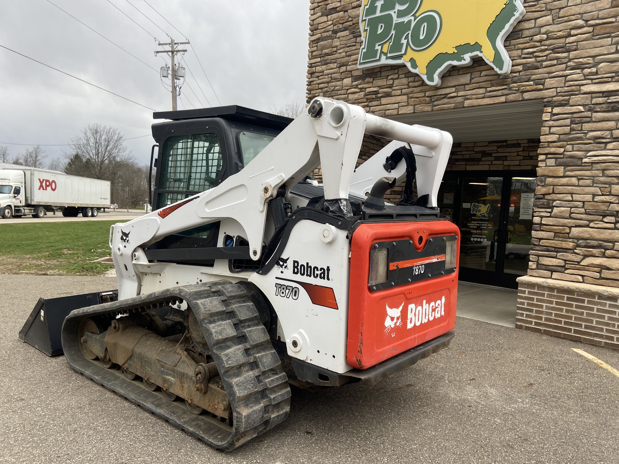 2019 Bobcat T870 Image 3
