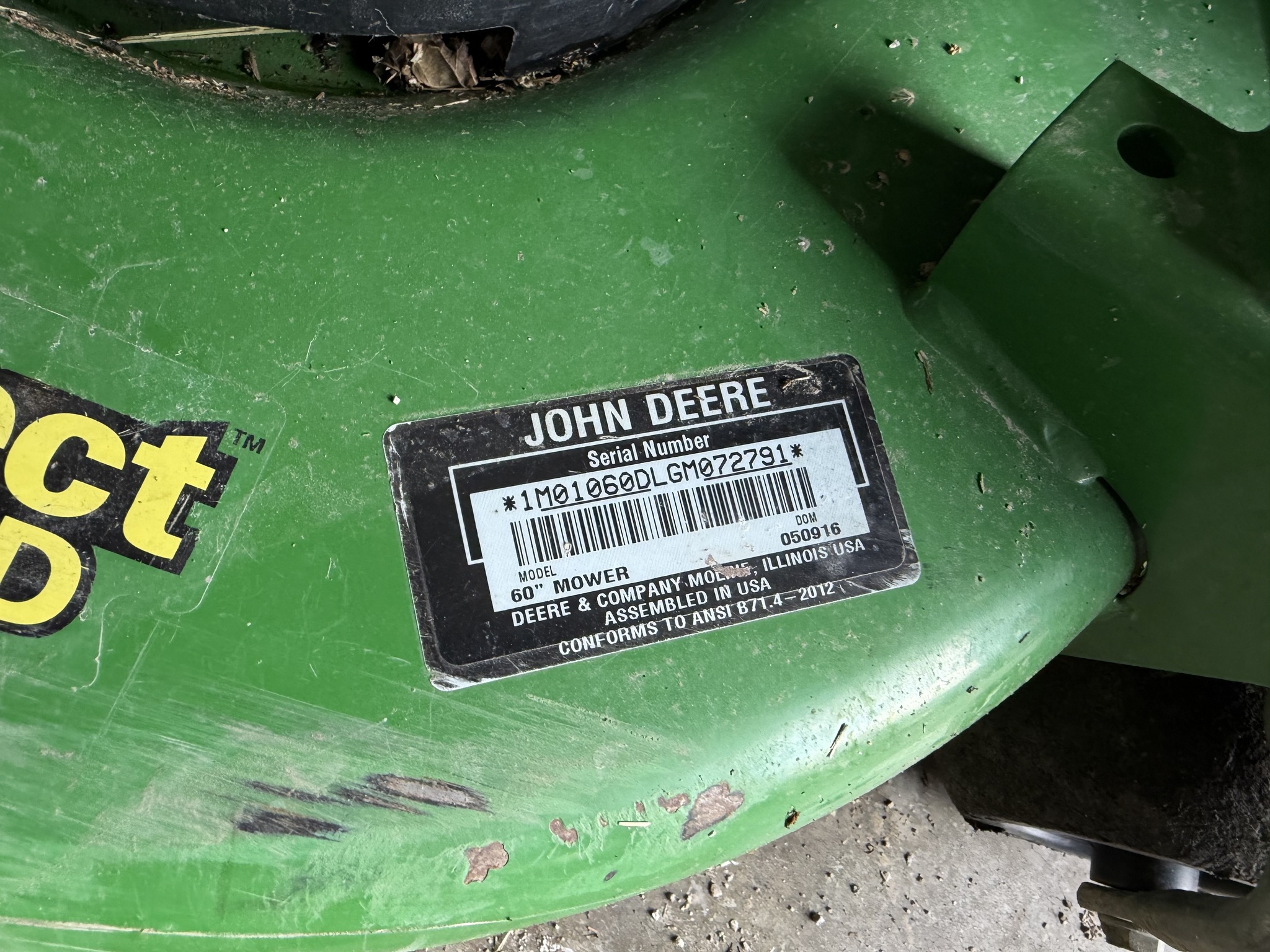 2016 John Deere 1025R Image 17