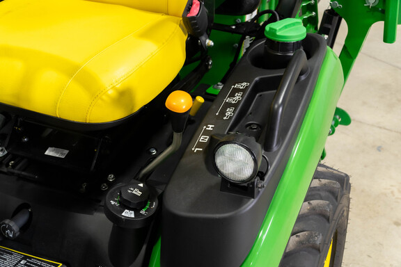 New In-Stock 2026 John Deere 1025R Compact Utility Tractors at Koenig Equipment in Tipp City, OH - Photo11