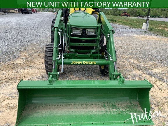Photo of 2025 John Deere 4052R
