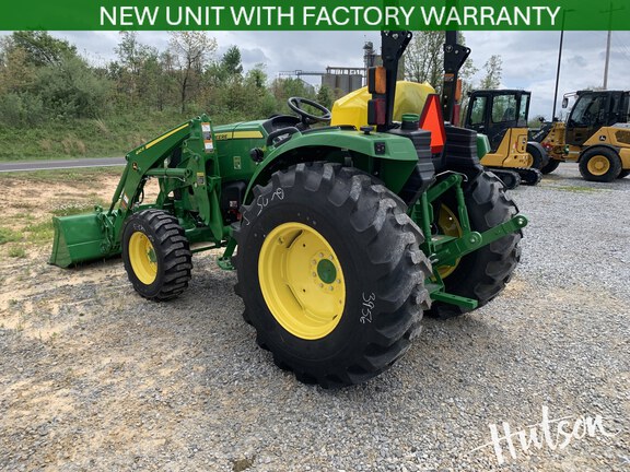 Photo of 2025 John Deere 4052R