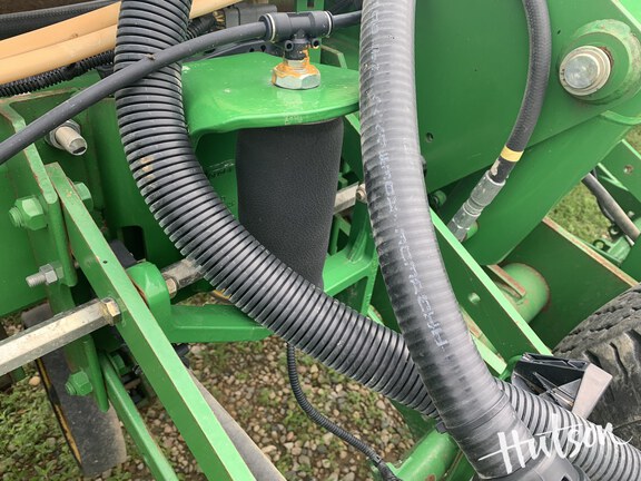Photo of 2011 John Deere 1770NT CCS