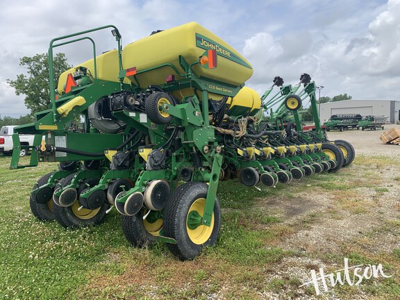Photo of 2011 John Deere 1770NT CCS