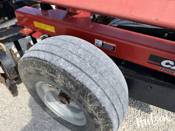 Photo of 2010 Case IH 330