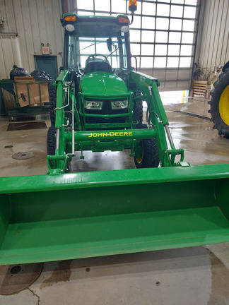 Used 2023 John Deere 4066R Compact Utility Tractors at Horizon Ag & Turf in Lloydminster, AB - Photo3
