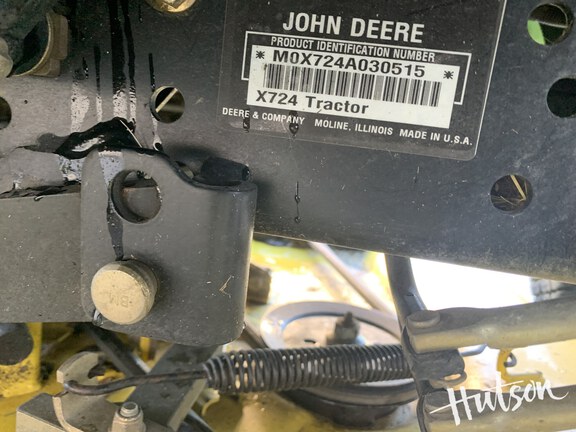 Photo of 2008 John Deere X724