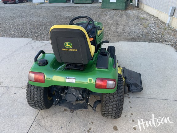 Photo of 2008 John Deere X724