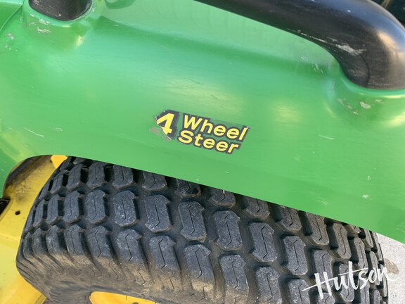 Photo of 2008 John Deere X724