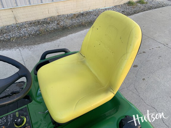 Photo of 2008 John Deere X724