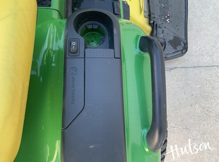 Photo of 2008 John Deere X724