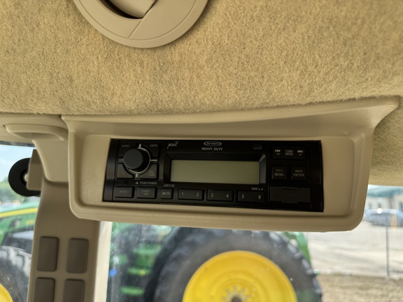 2022 John Deere 5075E - Photo5